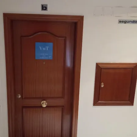 Vivienda Almanzor Lägenhet *